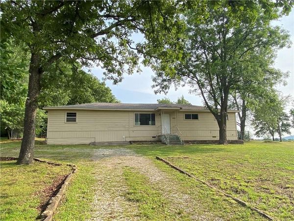 6488 E Hahndo Lane , Fayetteville, AR 72701