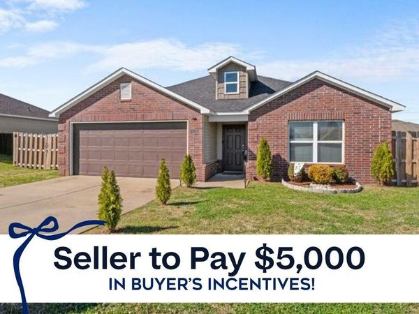 888 NW Evans Circle, Bentonville, AR 72713