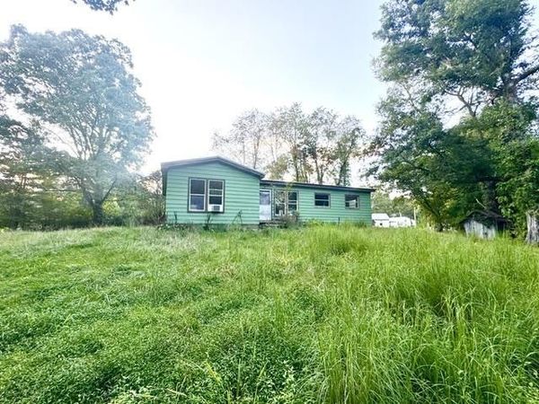 380 Hideaway Drive, Wayne, WV 25570