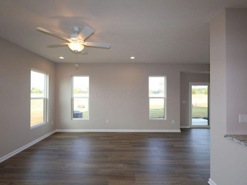 1120 Allegro Drive, Reynoldsburg, OH 43068 Photo 2