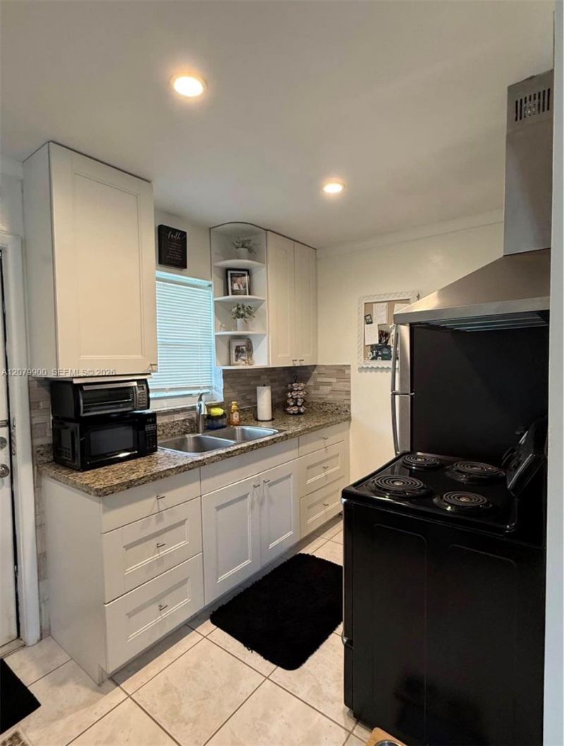612 W Drew St, Lantana, FL 33462 Photo