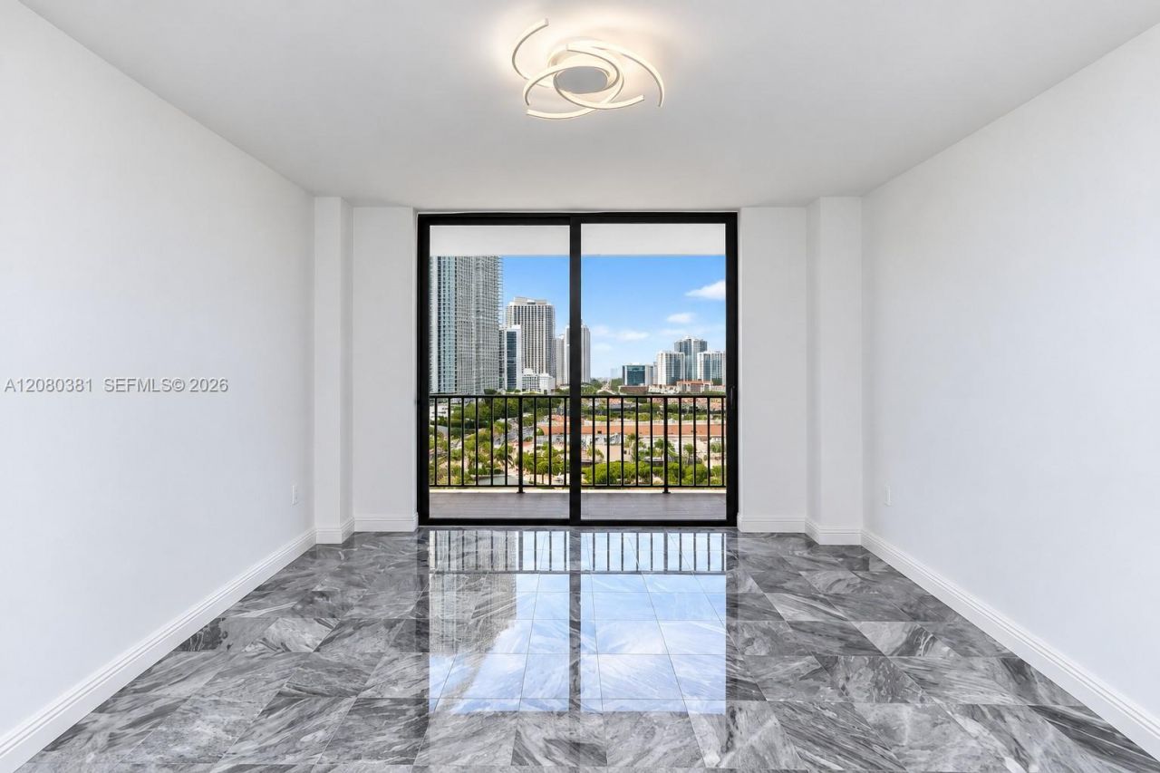 210 174th St, Unit 1201, Sunny Isles Beach, FL 33160 Photo