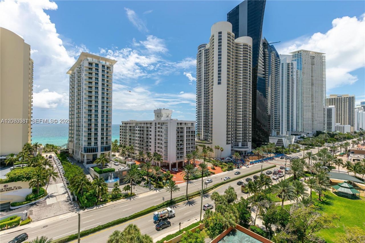 210 174th St , Unit 1201, Sunny Isles Beach, FL 33160 Photo