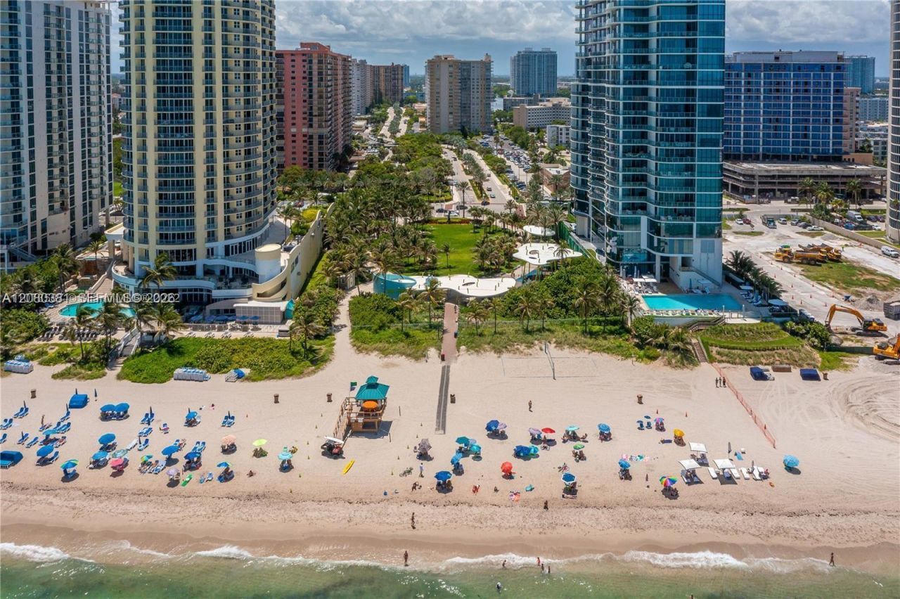 210 174th St , Unit 1201, Sunny Isles Beach, FL 33160 Photo