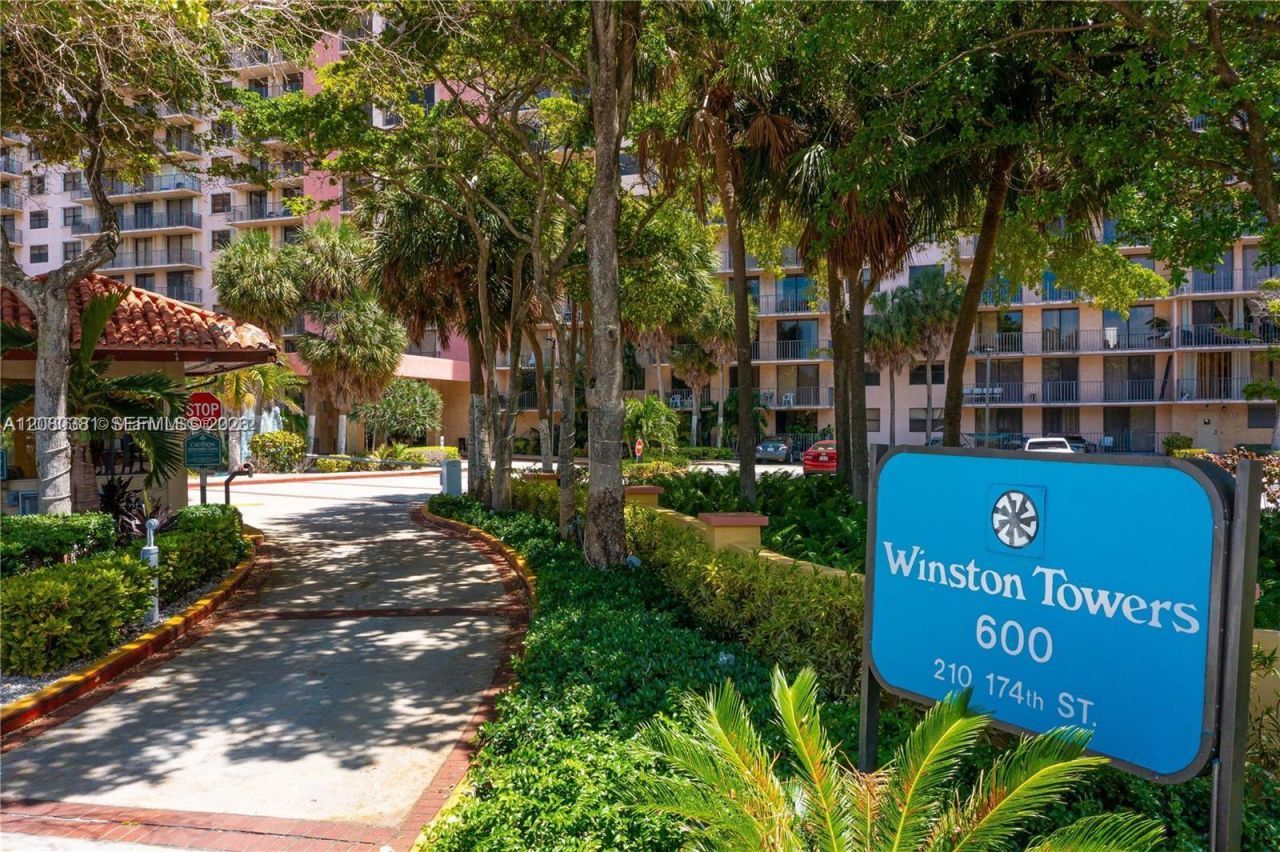 210 174th St , Unit 1201, Sunny Isles Beach, FL 33160 Photo