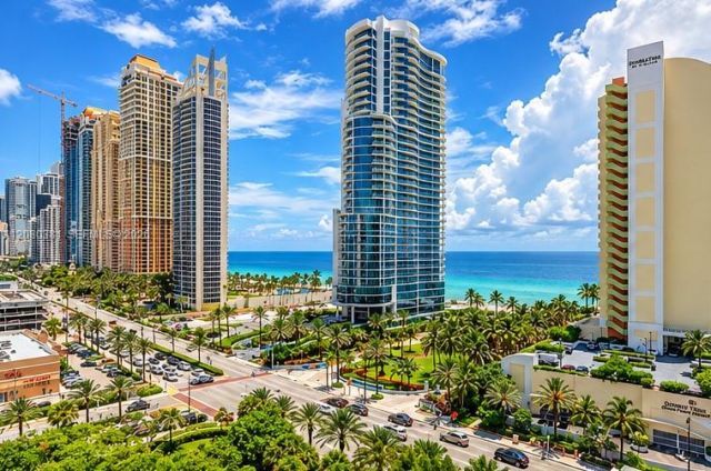210 174th St, Unit 1201, Sunny Isles Beach, FL 33160 Photo