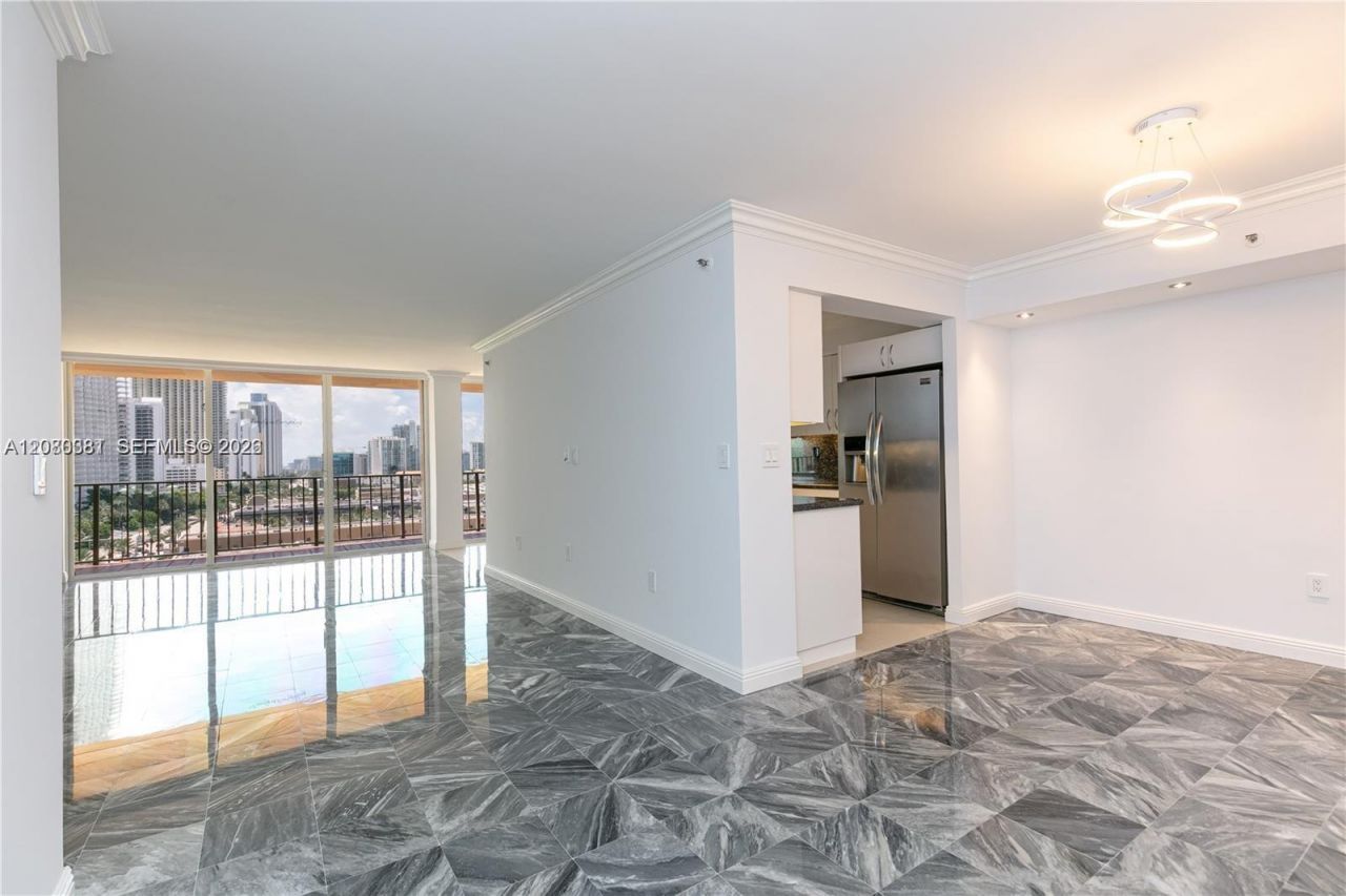 210 174th St , Unit 1201, Sunny Isles Beach, FL 33160 Photo