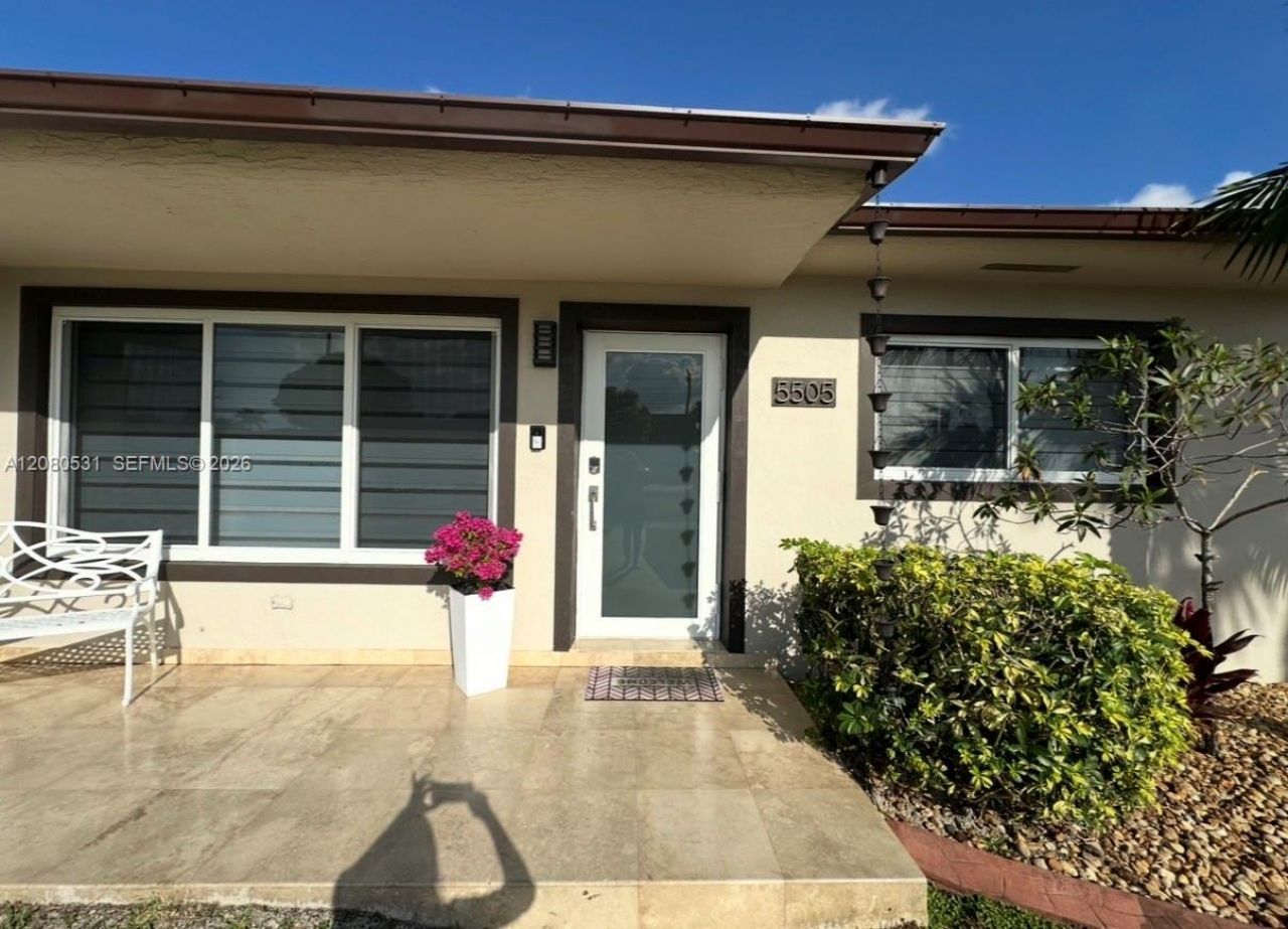 5505 W 14th Ln, Hialeah, FL 33012 Photo