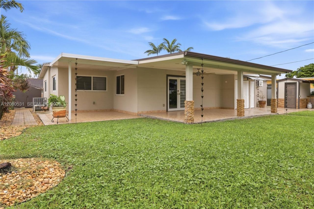 5505 W 14th Ln, Hialeah, FL 33012 Photo