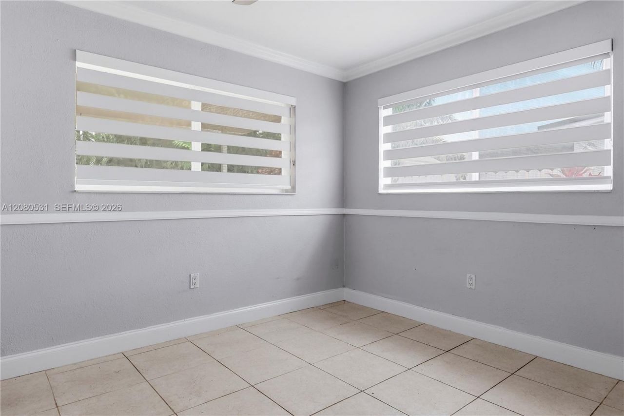 5505 W 14th Ln, Hialeah, FL 33012 Photo