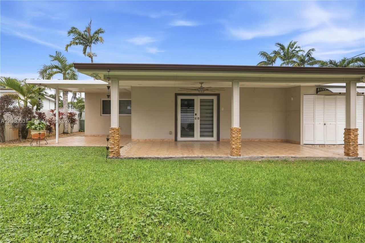 5505 W 14th Ln, Hialeah, FL 33012 Photo