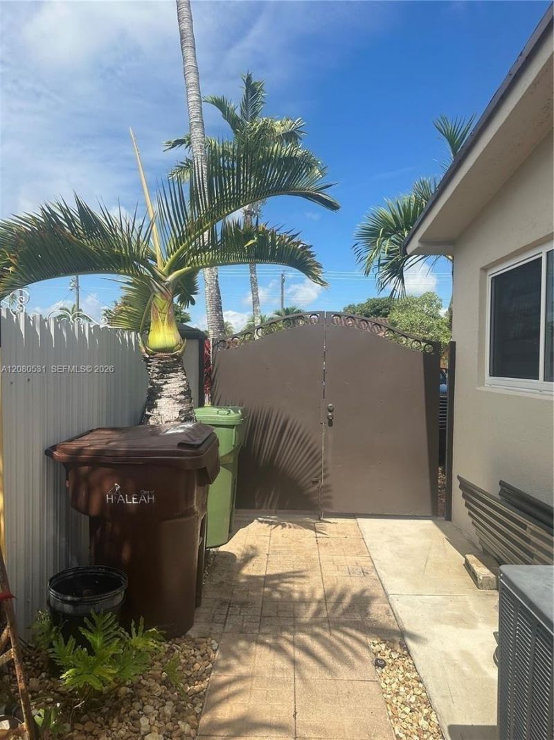 5505 W 14th Ln, Hialeah, FL 33012 Photo