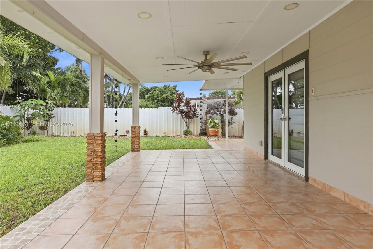 5505 W 14th Ln, Hialeah, FL 33012 Photo