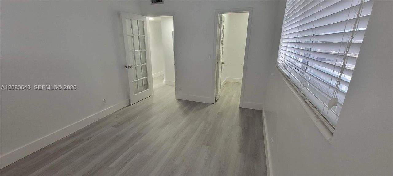 455 Golden Isles Dr , Unit 310, Hallandale Beach, FL 33009 Photo