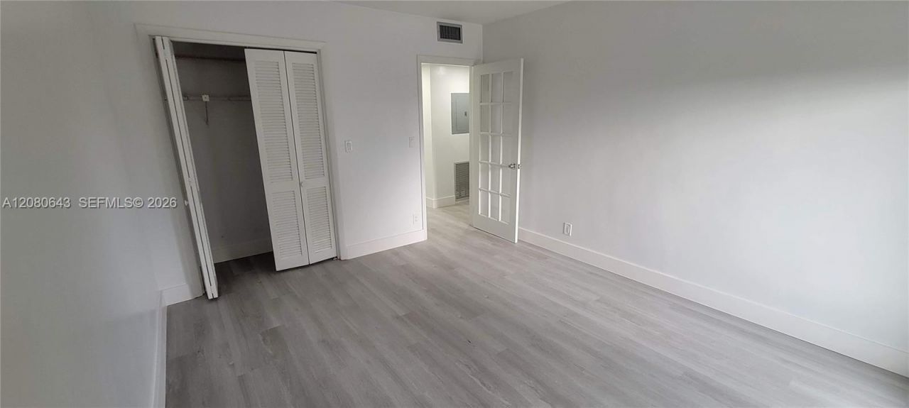 455 Golden Isles Dr , Unit 310, Hallandale Beach, FL 33009 Photo