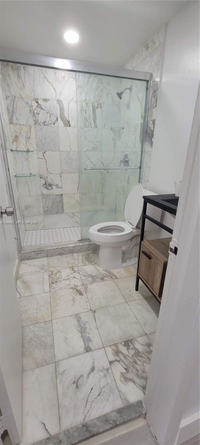 455 Golden Isles Dr , Unit 310, Hallandale Beach, FL 33009 Photo