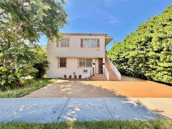 3790 SW 27th St, Unit 3790, Miami, FL 33134