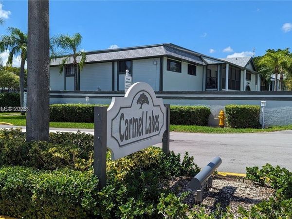 20761 NE 4 PL, Unit 204, Aventura, FL 33179