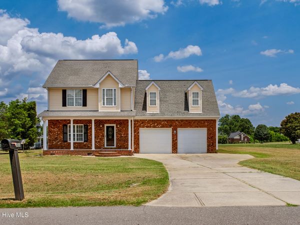 400 Cedar Lake Lane, Clinton, NC 28328