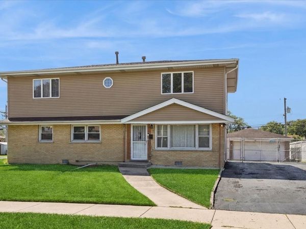 6525 W 83 Place , Burbank, IL 60459