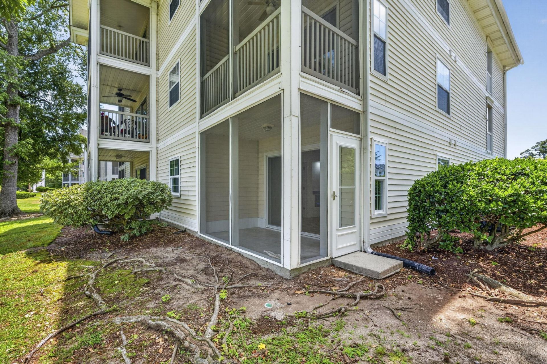 541 White River Dr.  Photo 36