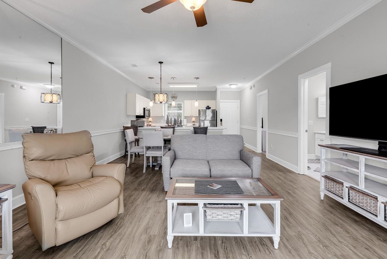 4819 Orchid Way  Photo 7