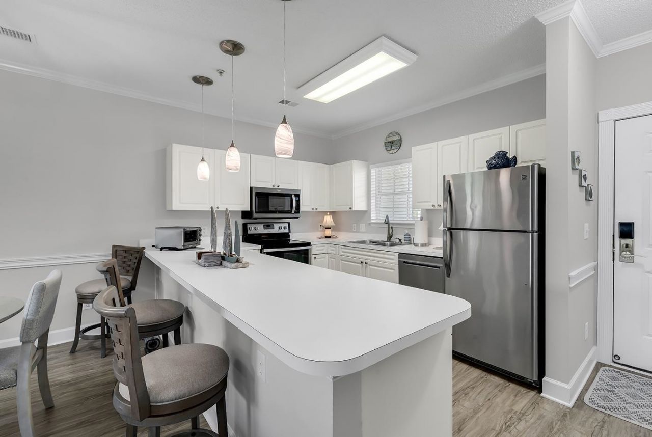 4819 Orchid Way  Photo 9