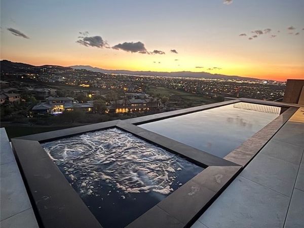 467 Serenity Point Drive, Henderson, NV 89012