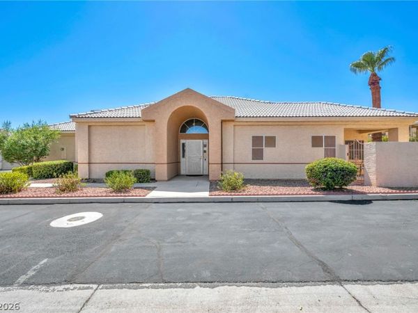 413 Fallwood Lane , Las Vegas, NV 89107