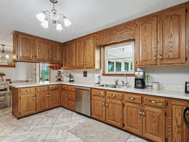 2685 Albright Road, Bucyrus, OH 44820 Photo 17