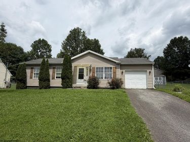 79 Fairfax Drive, Bridgeport, WV 26330