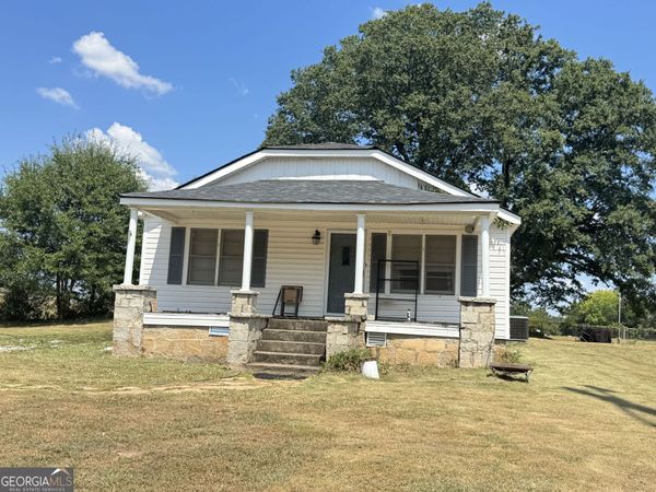 63 Clairmont Avenue, Elberton, GA 30635