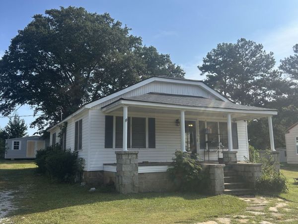 63 Clairmont Avenue, Elberton, GA 30635