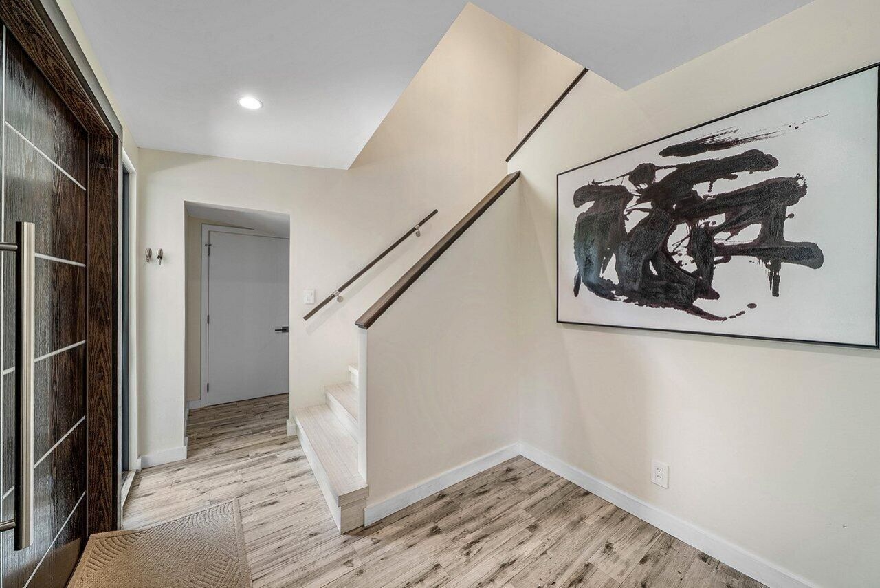 2601 NE 8th Street, Fort Lauderdale, FL 33304 Photo