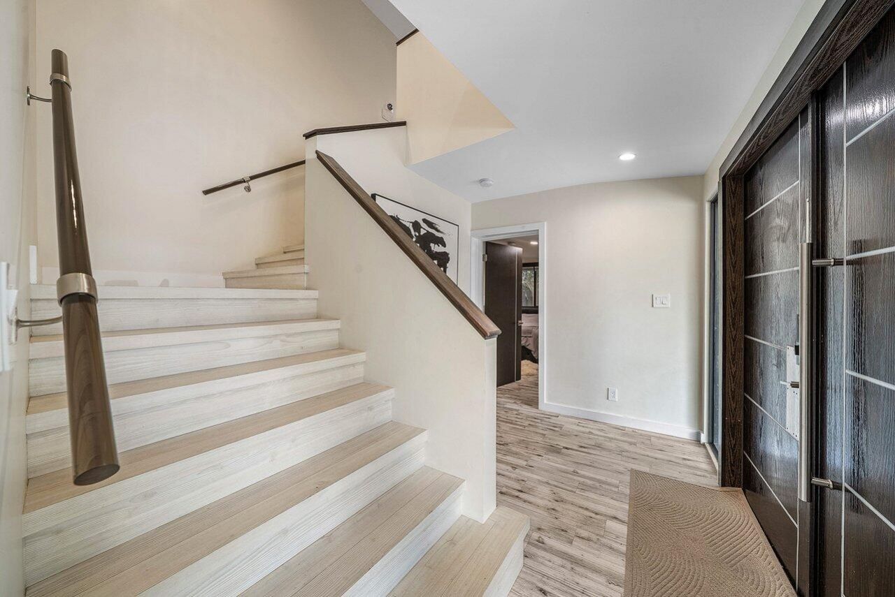 2601 NE 8th Street, Fort Lauderdale, FL 33304 Photo