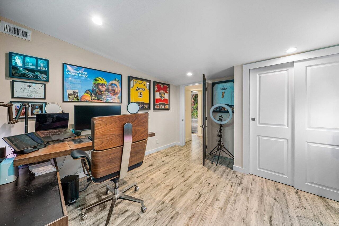 2601 NE 8th Street, Fort Lauderdale, FL 33304 Photo