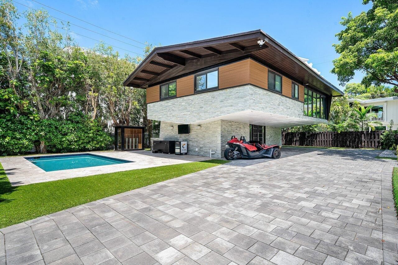2601 NE 8th Street, Fort Lauderdale, FL 33304 Photo