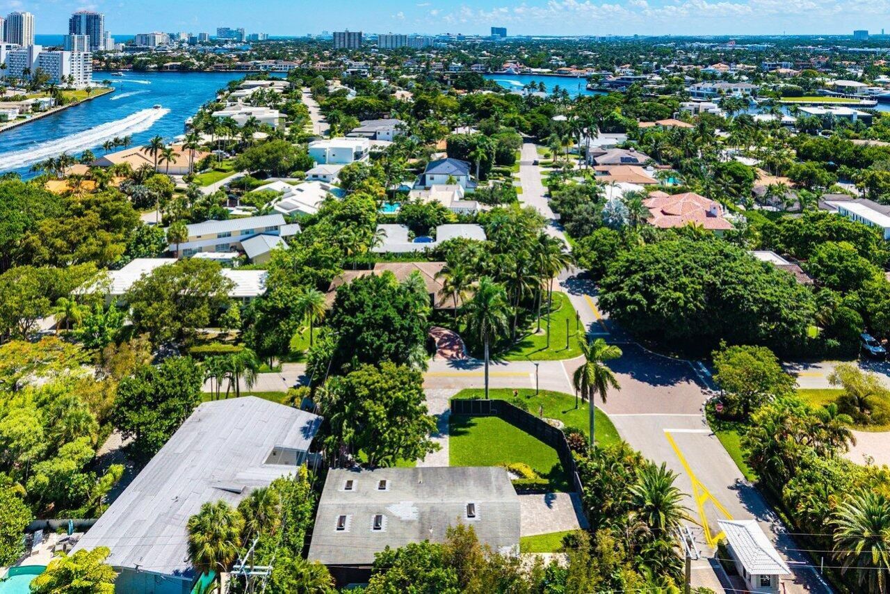 2601 NE 8th Street, Fort Lauderdale, FL 33304 Photo