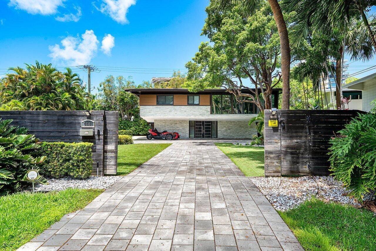 2601 NE 8th Street, Fort Lauderdale, FL 33304 Photo
