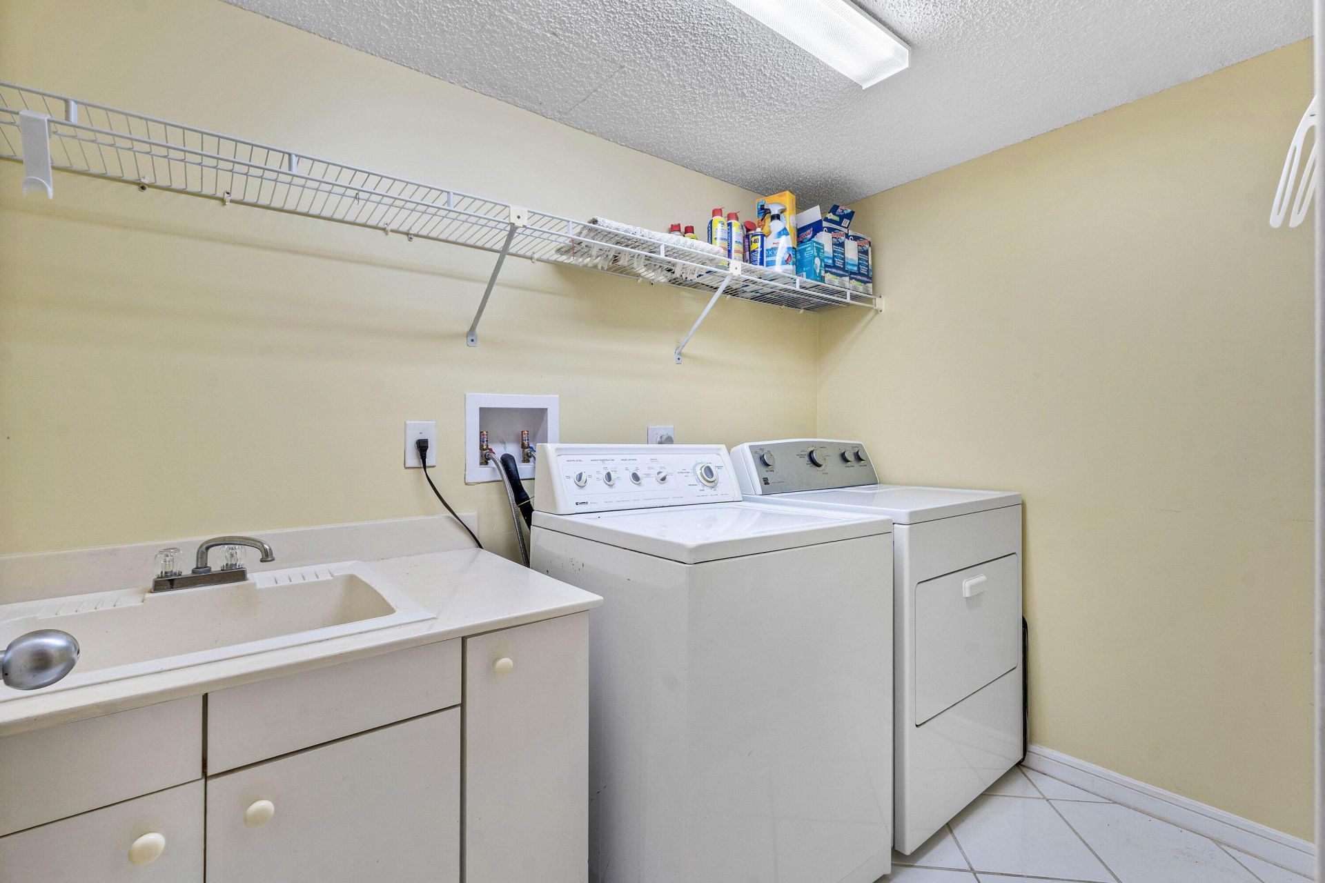 4050 N Ocean Avenue, Unit 401, Singer Island, FL 33404 Photo