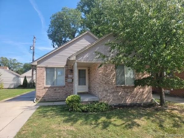 22158 David Avenue , Eastpointe, Mi 48021