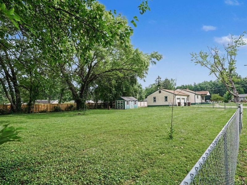 6467 Smith Road, Goshen Township, OH 45140 Photo 16