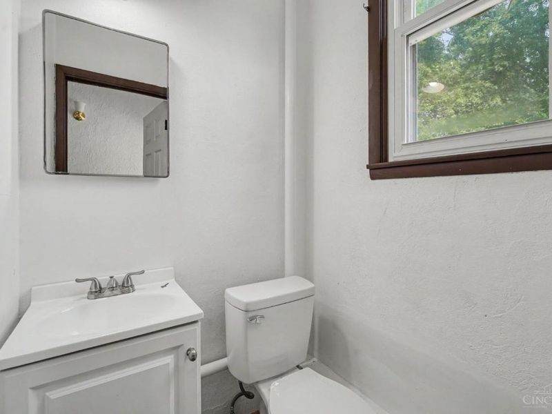 6467 Smith Road, Goshen Township, OH 45140 Photo 7