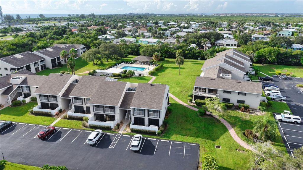 3209 S Lakeview Circle, Unit 8105, Hutchinson Island, FL 34949 Photo