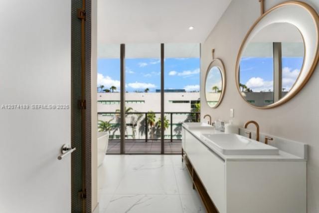 2678 Tigertail Ave , Unit 302, Miami, FL 33133 Photo