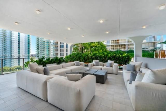 2678 Tigertail Ave , Unit 302, Miami, FL 33133 Photo