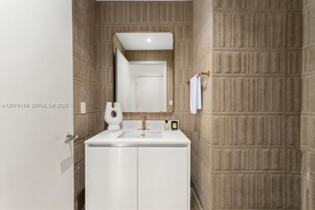 2678 Tigertail Ave , Unit 302, Miami, FL 33133 Photo