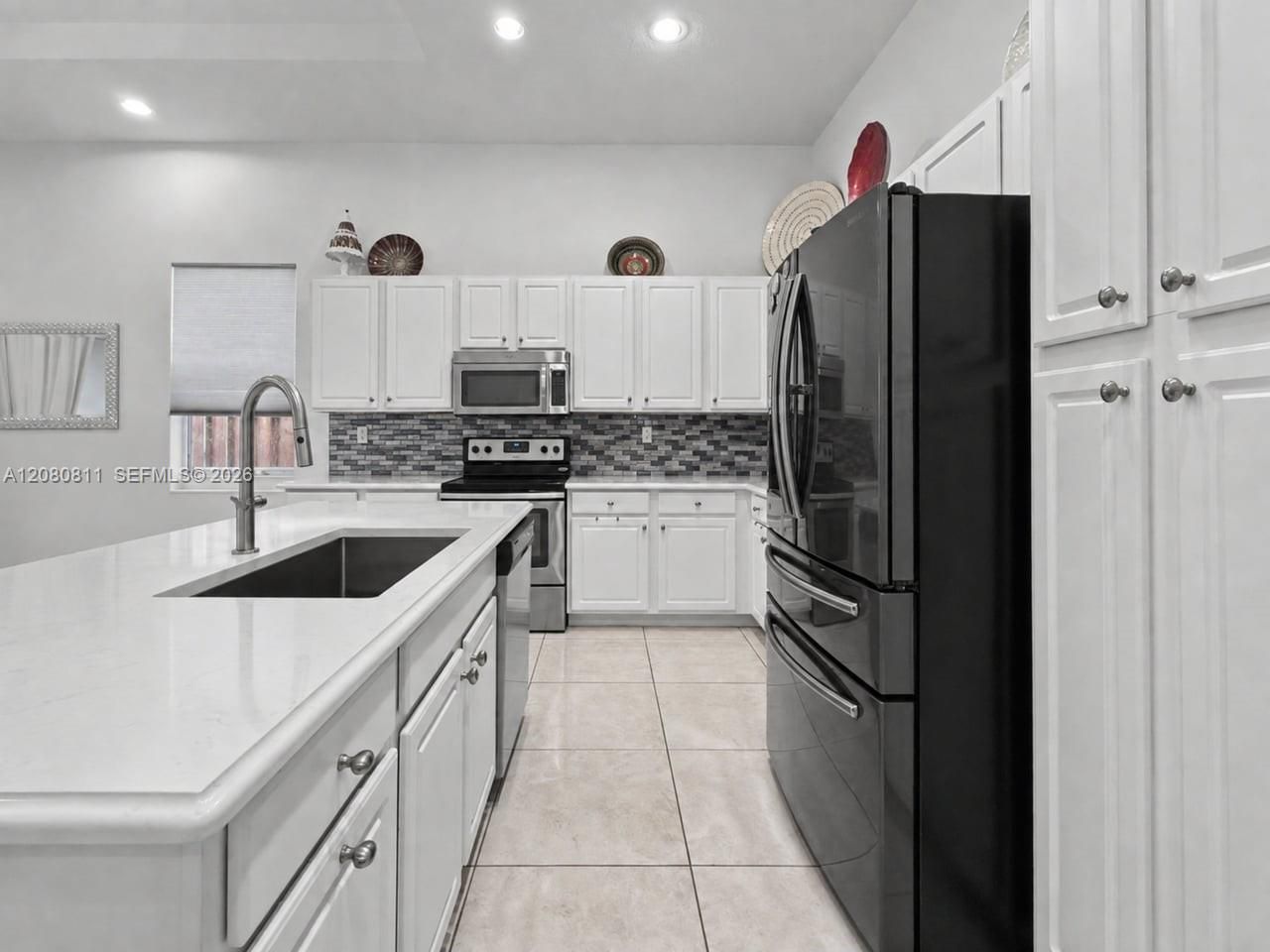 15086 SW 176th Ter, Miami, FL 33187 Photo
