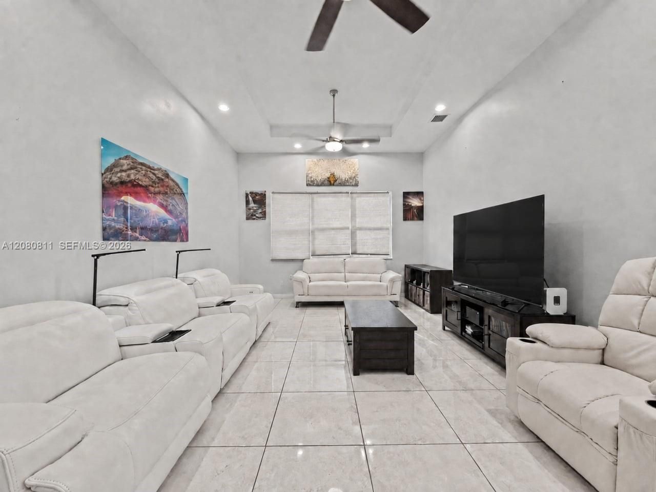 15086 SW 176th Ter, Miami, FL 33187 Photo