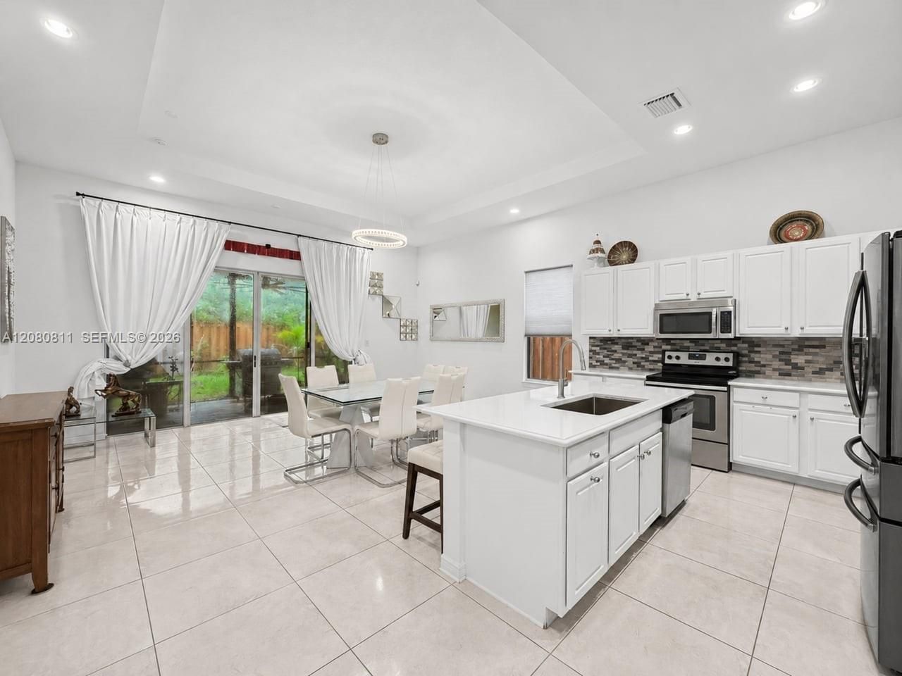 15086 SW 176th Ter, Miami, FL 33187 Photo
